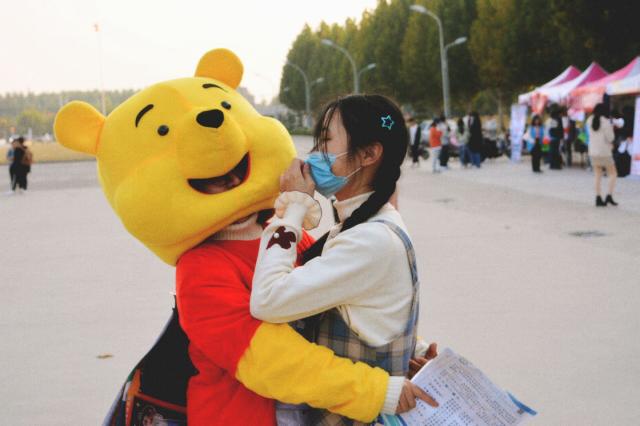 但不会缺席
